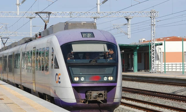 Αλλαγές στα δρομολόγια του προαστιακού λόγω της άφιξης της Μέρκελ – Πώς θα κινηθεί το μέσο την Πέμπτη και την Παρασκευή